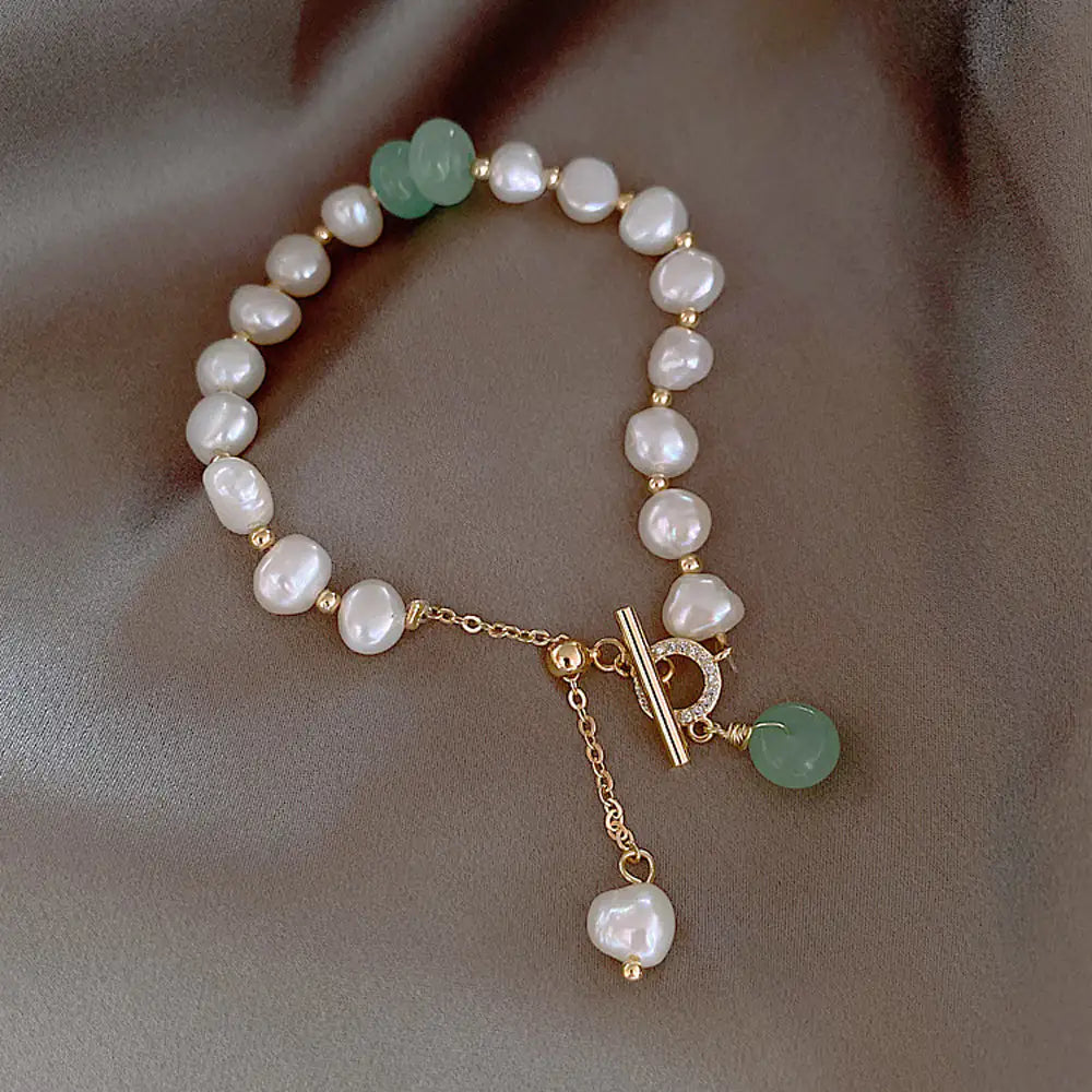 Classic Pearl Bracelet (Made With Real Pearls)
